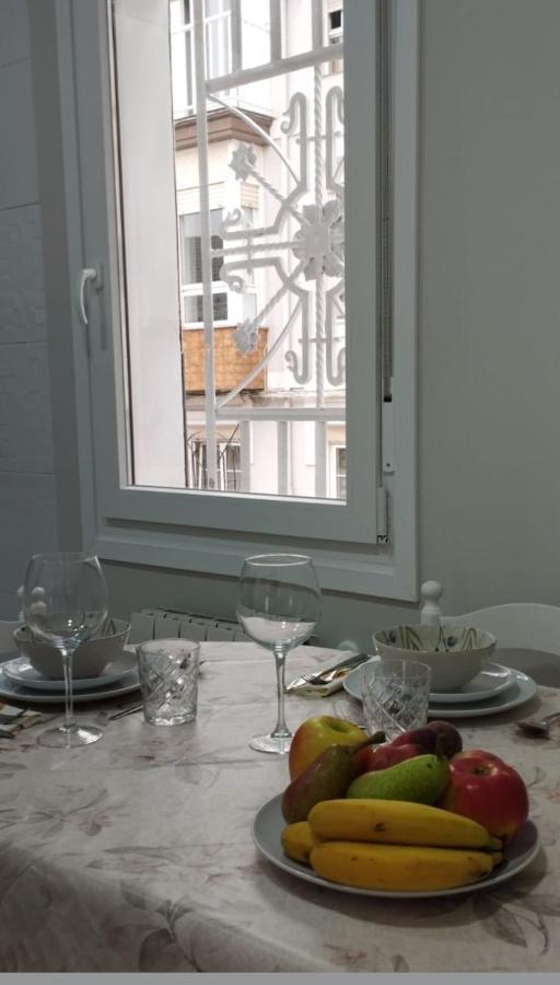 Apartamento Villalvaro Con Parking Santander Buitenkant foto
